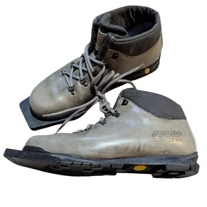 ASOLO Glissade 310 Cross Country Ski Boots size 10 Made in Italy Nordic